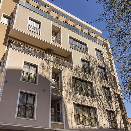 2bd In The Heart Of With Parking - Blue By Flat Mаnаger *